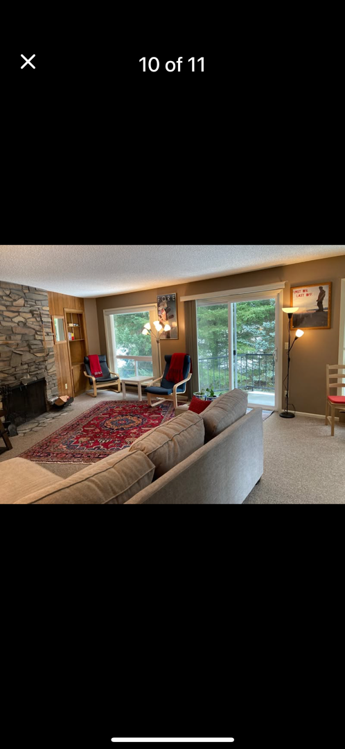 Building Photo - Two bedroom two bath condo on the golf course