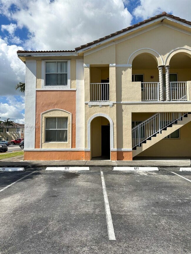 2460 SE 16th Terrace Unit 205, Homestead, FL 33035 Condo for Rent in