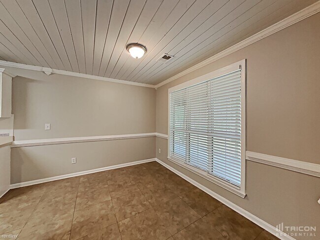 Foto del edificio - 181 Stratford Cir
