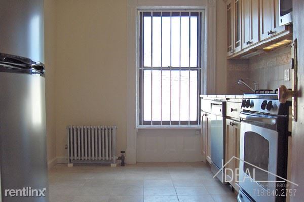 Building Photo - 365 14th St