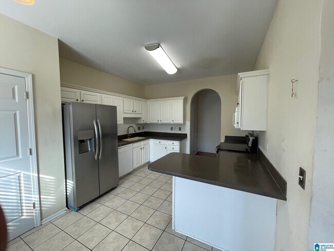 Building Photo - 1036 Vestavia Manor Dr