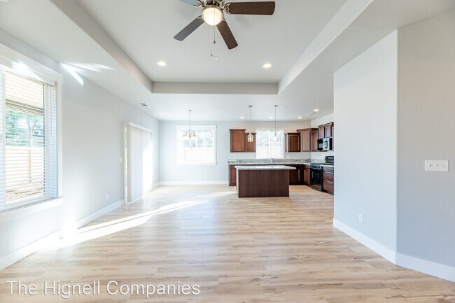 Building Photo - 3 br, 2 bath House - 1390 Bonhurst Dr.
