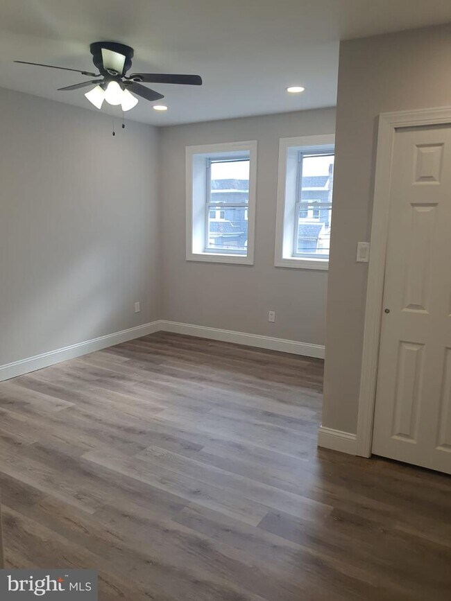 Foto del edificio - 6307 Chester Ave
