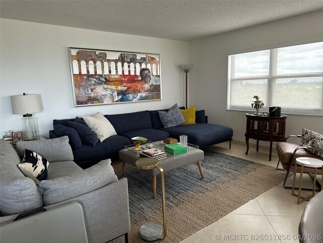 Foto del edificio - 5100 N Ocean Blvd