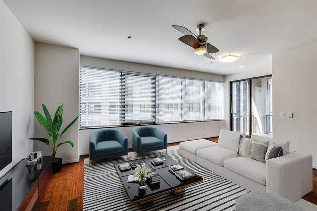 Building Photo - 1200 Main St