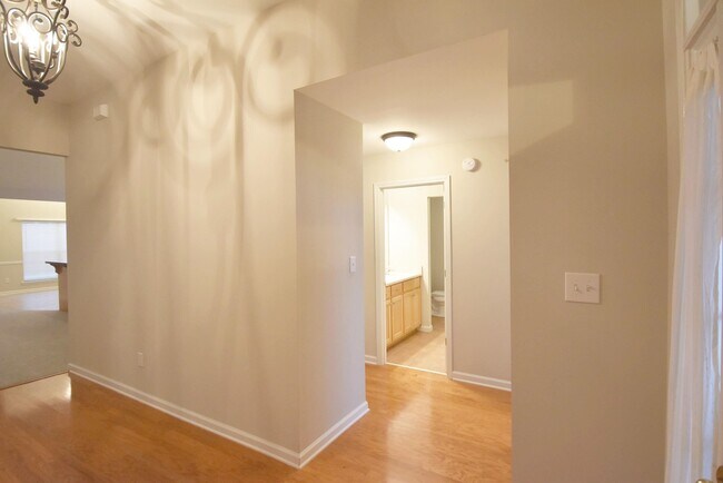 Building Photo - 273 Turnbridge Cir