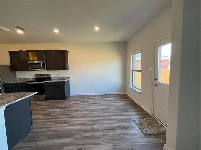 Foto del edificio - 615 Delta Downs Dr