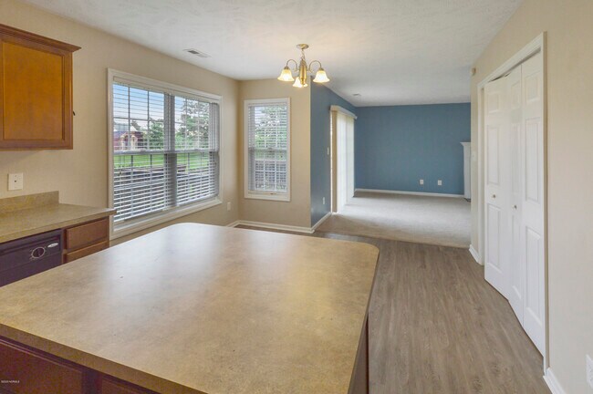 Foto del edificio - 307 Kojack Ct