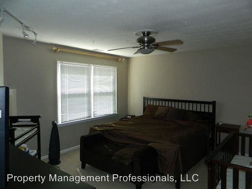 Building Photo - 3077 Silver Maple Dr