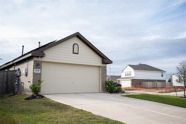 Building Photo - 7839 Sundrop Hl Trl