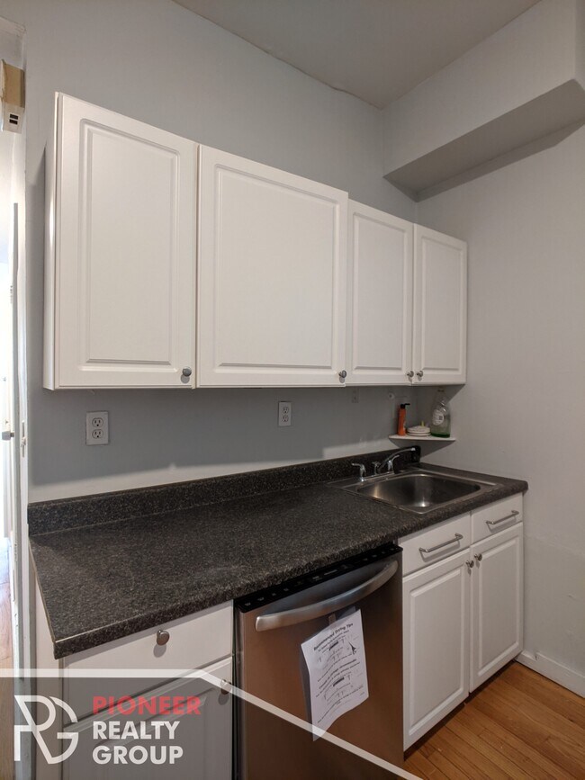 Foto del edificio - 3542 N Halsted St