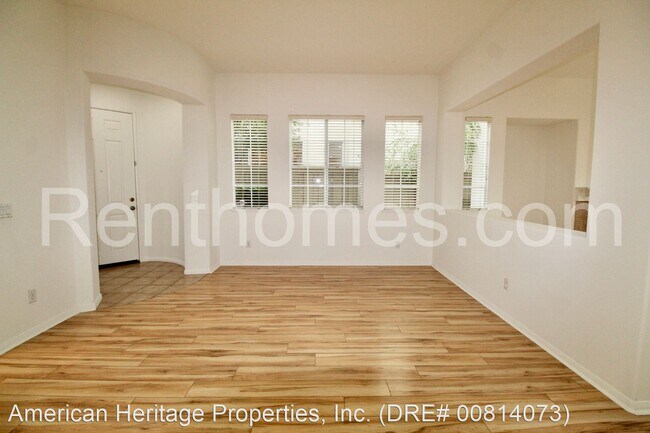 Building Photo - 3 br, 2.5 bath House - 11654 Miro Circle