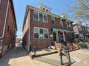 Building Photo - 35-20 62nd St