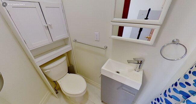 Photo du bâtiment - 157 Spadina Rd