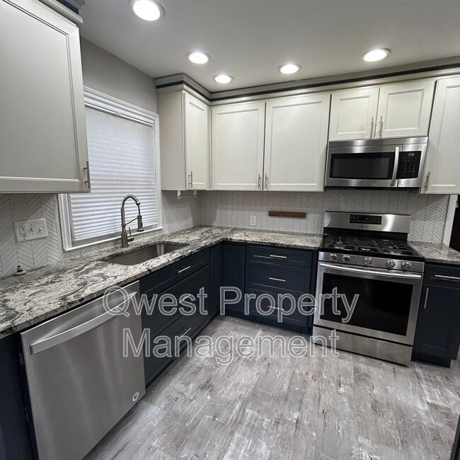 Foto del edificio - 1532 Sylvan Ave SE