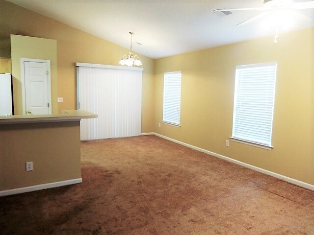 Building Photo - 2422 Albacore Avenue
