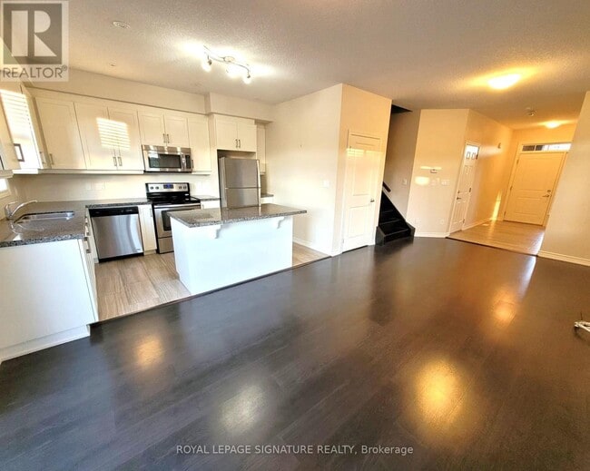 Building Photo - 78 Pettitt Dr