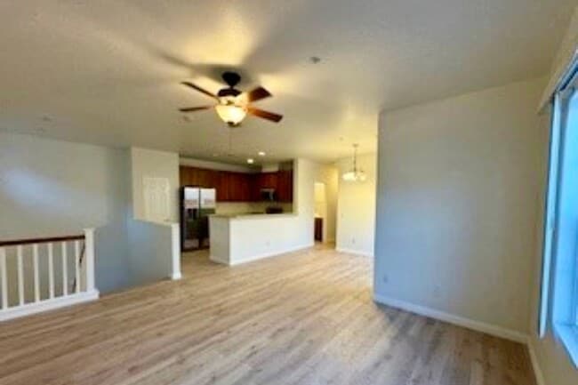 Building Photo - Beautiful 2 bed 2 bath Rancho Cucamonga Condo