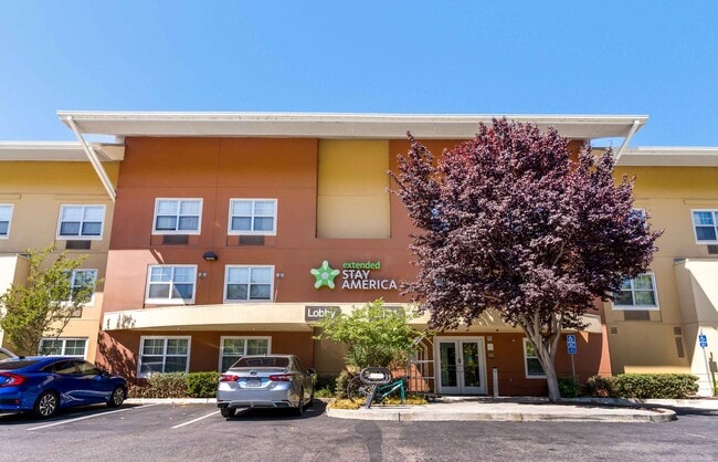 Building Photo - Furnished Studio-San Jose - Santa Clara
