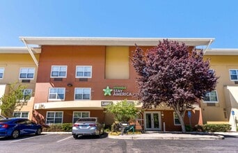 Building Photo - Furnished Studio-San Jose - Santa Clara