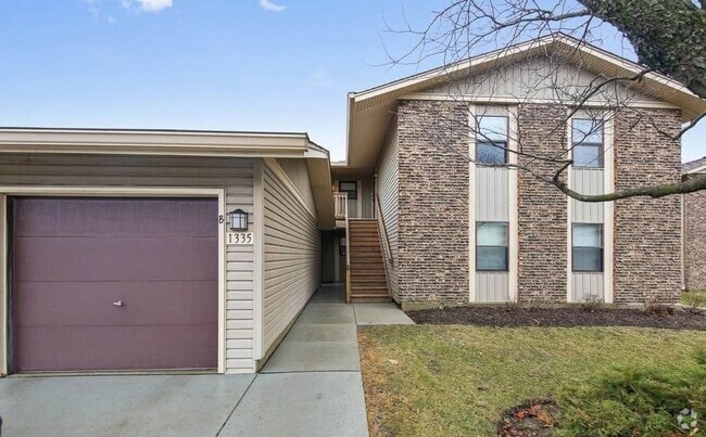 Building Photo - 1335 Gifford Ct