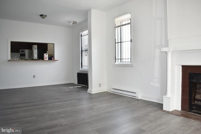 Foto del edificio - 10 S 62nd St