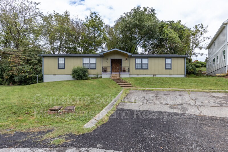 2305 Dalebrook Ct, Nashville, TN 37206 House Rental in Nashville, TN