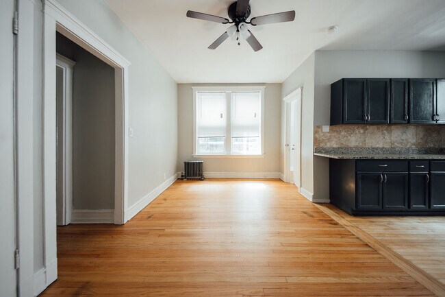 Foto del edificio - 3227 N Clark St