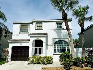 Building Photo - 335 NW 152nd Ln