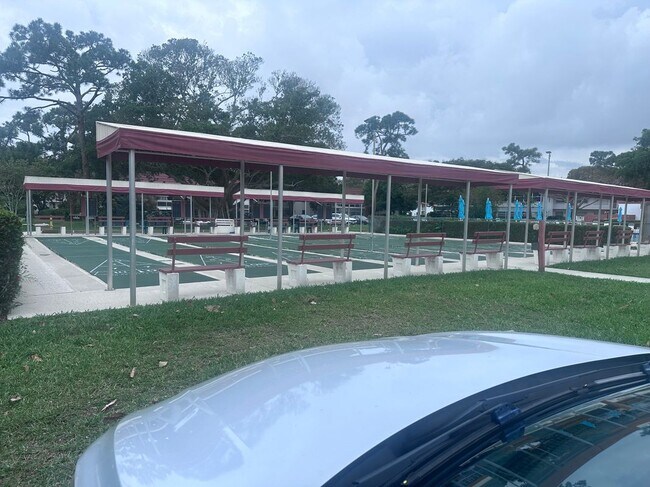 Foto del edificio - 2600 SE Ocean Blvd