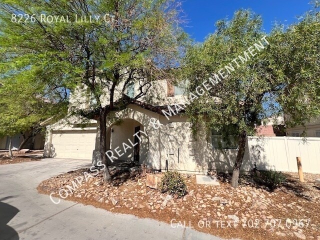 Foto del edificio - 8226 Royal Lilly Ct