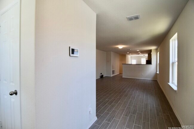 Foto del edificio - 11811 Burnett Rnch