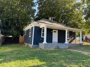 Building Photo - 510 E Perkins Ave