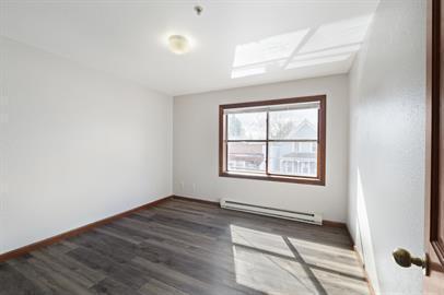 Foto del edificio - 403 1/2 Garfield St S-21
