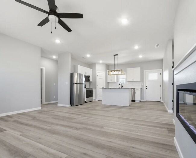 Foto del edificio - 46 Whitley Ln