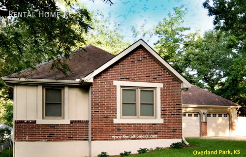 Building Photo - Open-floor plan Ranch w/Premium remodel #8430