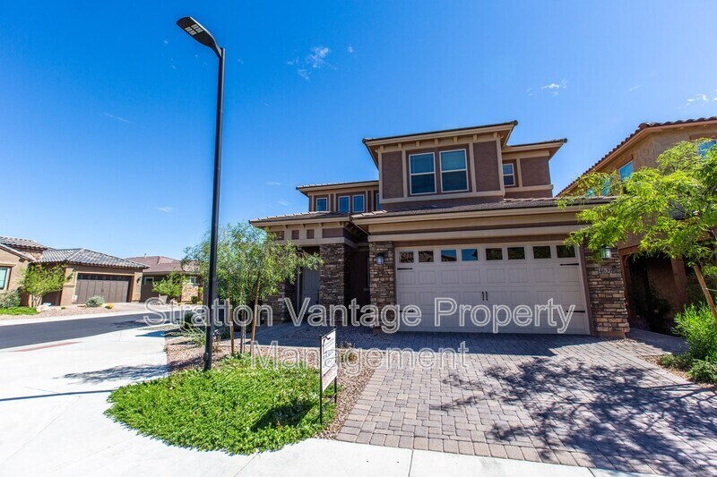 Primary Photo - 4639 E Navigator Ln