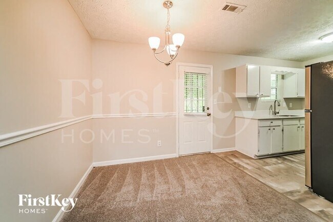 Building Photo - 211 Antebellum Ct