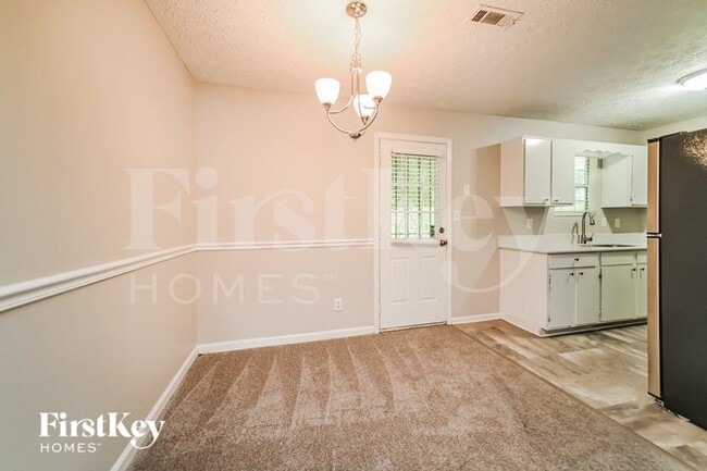 Foto del edificio - 211 Antebellum Ct