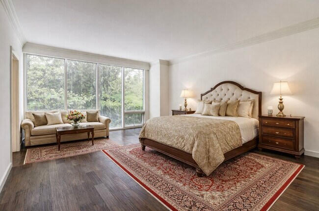 Foto del edificio - 121 N Post Oak Ln