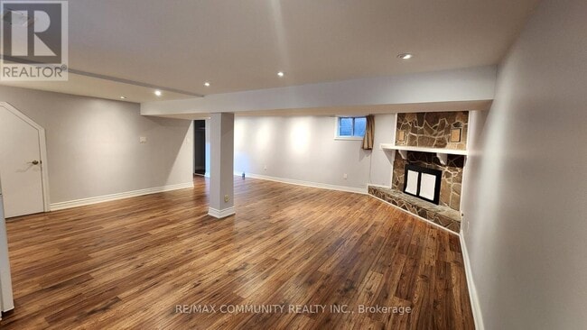 Building Photo - 317 Burrows Hall Blvd