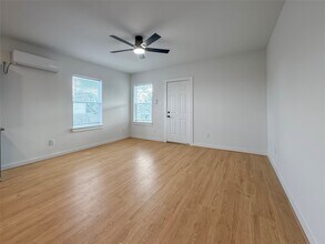 Building Photo - 6707 Avenue F