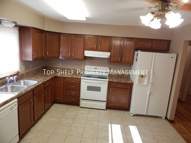 Building Photo - 3516 61st St