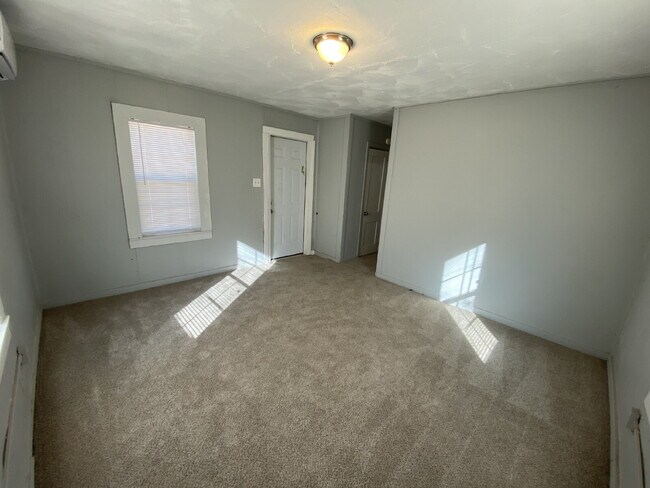 Foto del edificio - Spacious 1 Bedroom Property
