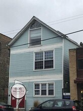 Building Photo - 2445 N Clybourn Ave