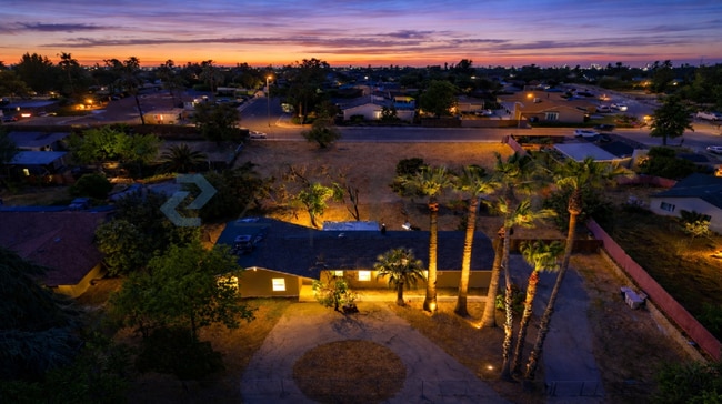 Foto del edificio - 4109 N Cornelia Ave