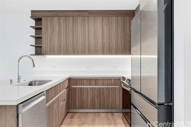 Building Photo - 1500 Rycroft St