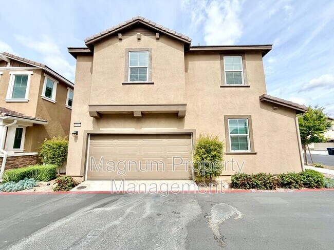 Foto del edificio - 40617 Birchfield Dr