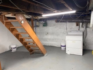 Building Photo - 4505 Davison St