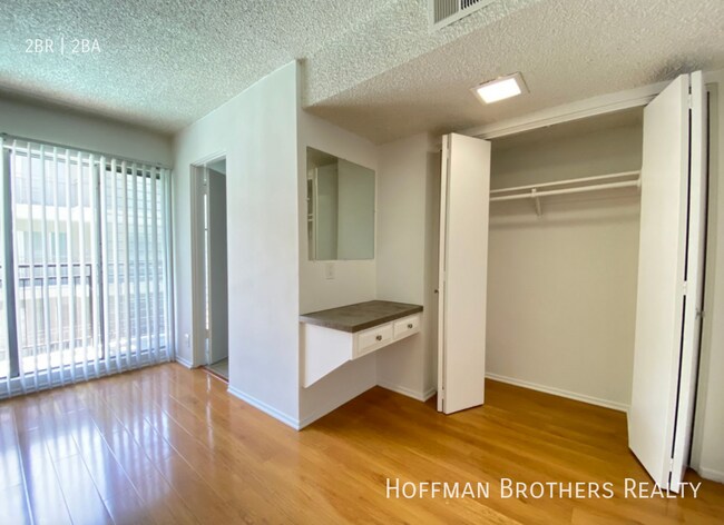 Foto del edificio - 511 N Kenmore Ave Los Angeles, CA 90004